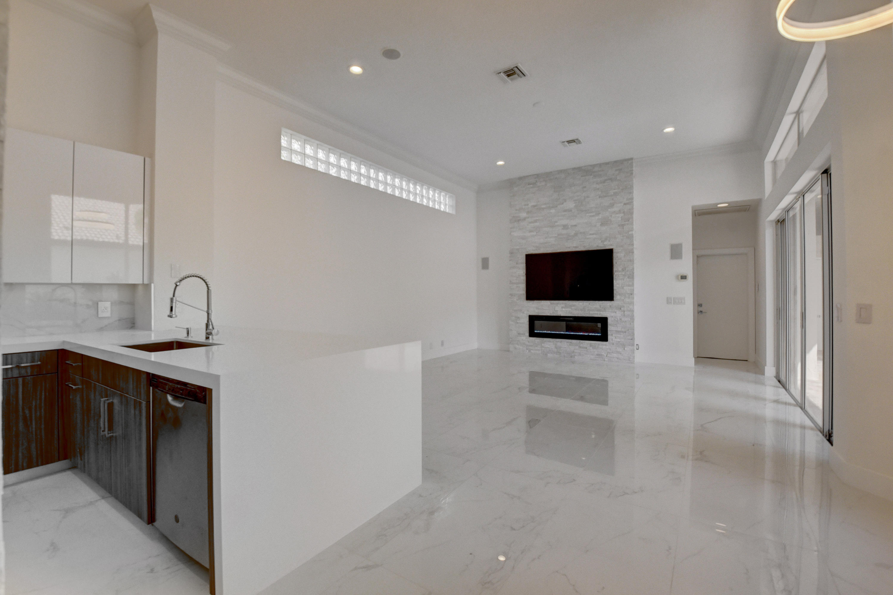 3295 Northwest 53rd Circle Boca Raton, FL 33496 - Photo 37 of 66 Virtuals1 (15)
