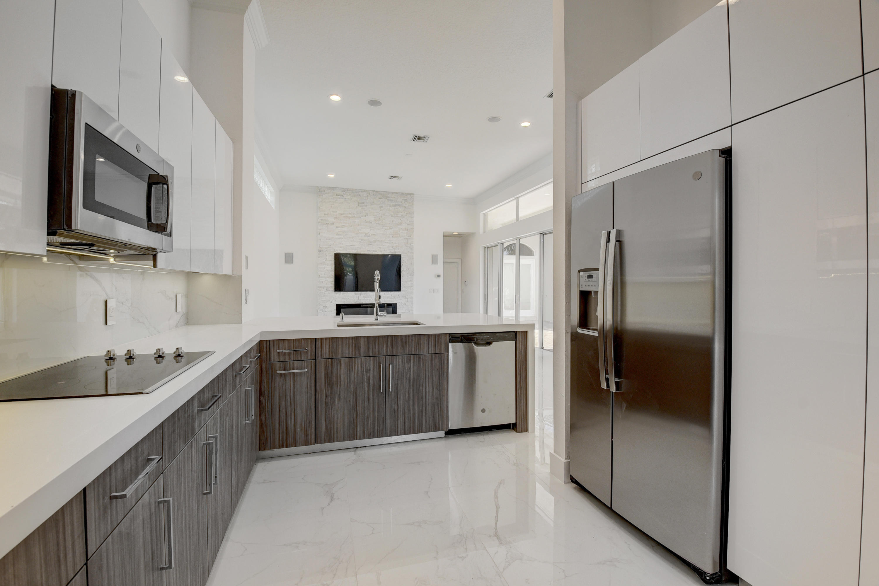 3295 Northwest 53rd Circle Boca Raton, FL 33496 - Photo 5 of 66 Virtuals1 (23)