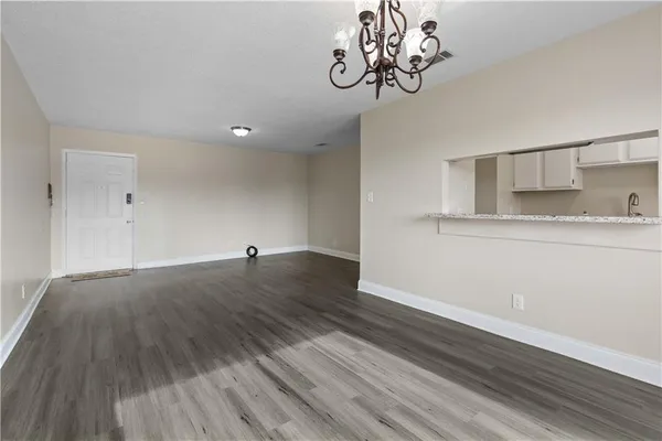 $1,200 | 4800 Pontchartrain Drive, Unit 13, Slidell, LA 70458