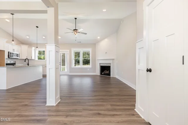 $376,400 | 125 Tee Drive, Selma, NC 27576