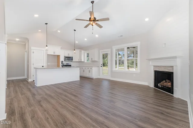 $376,400 | 125 Tee Drive, Selma, NC 27576