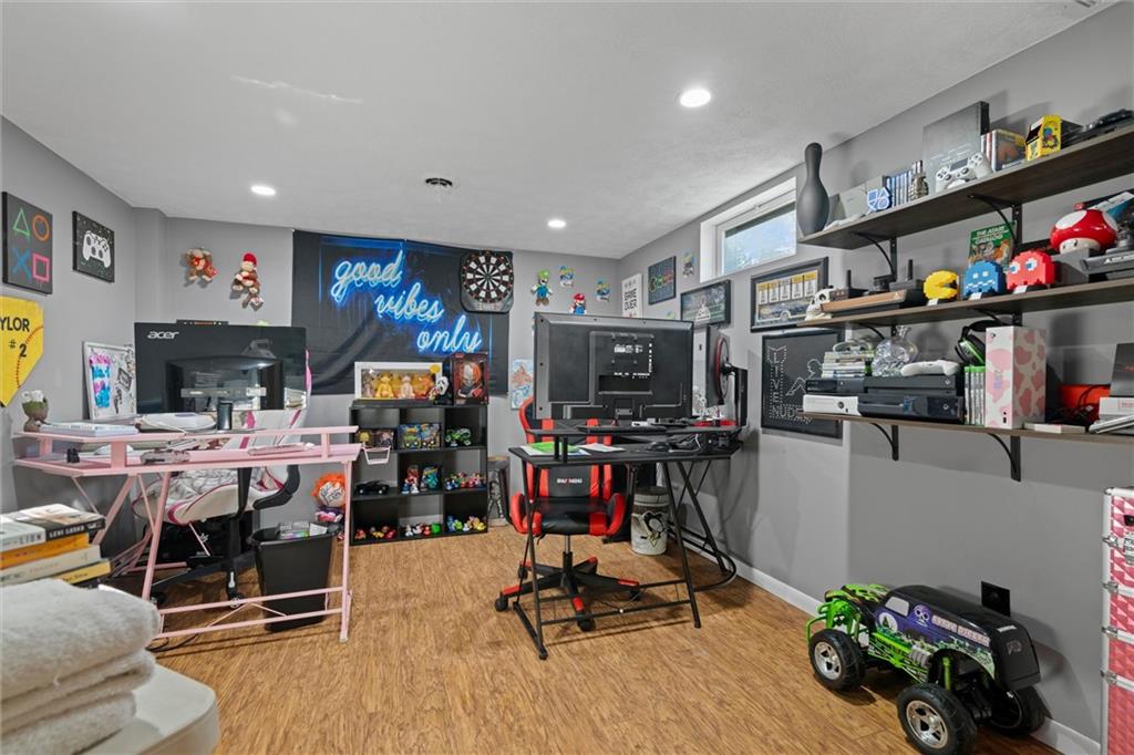 795 Robertson Road Hermitage, PA 16148 - Photo 20 of 39 4th bedroom potentially in the basement