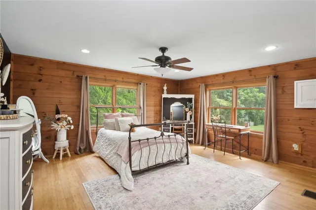 $699,000 | 26348 Southeast Highway 42, Umatilla, FL 32784