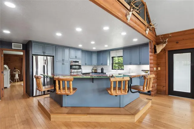 $699,000 | 26348 Southeast Highway 42, Umatilla, FL 32784