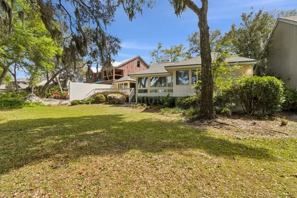 $1,295,000 | 18 Belted Kingfisher Road, Fernandina Beach, FL 32034