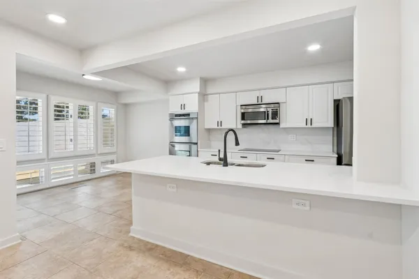 $1,295,000 | 18 Belted Kingfisher Road, Fernandina Beach, FL 32034