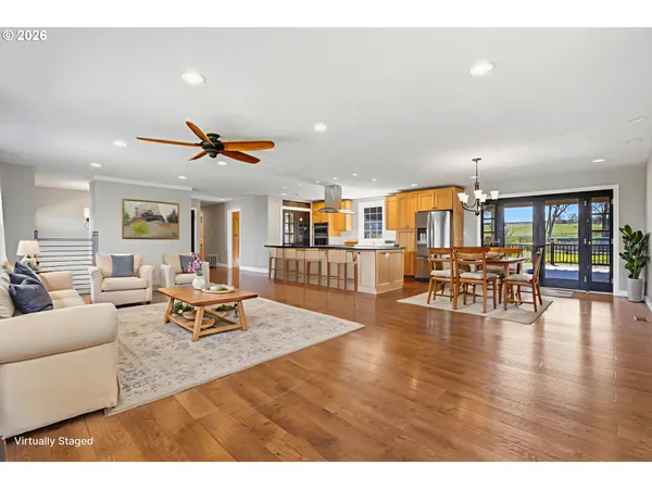 $759,000 | 1290 East Highland Avenue, Hermiston, OR 97838