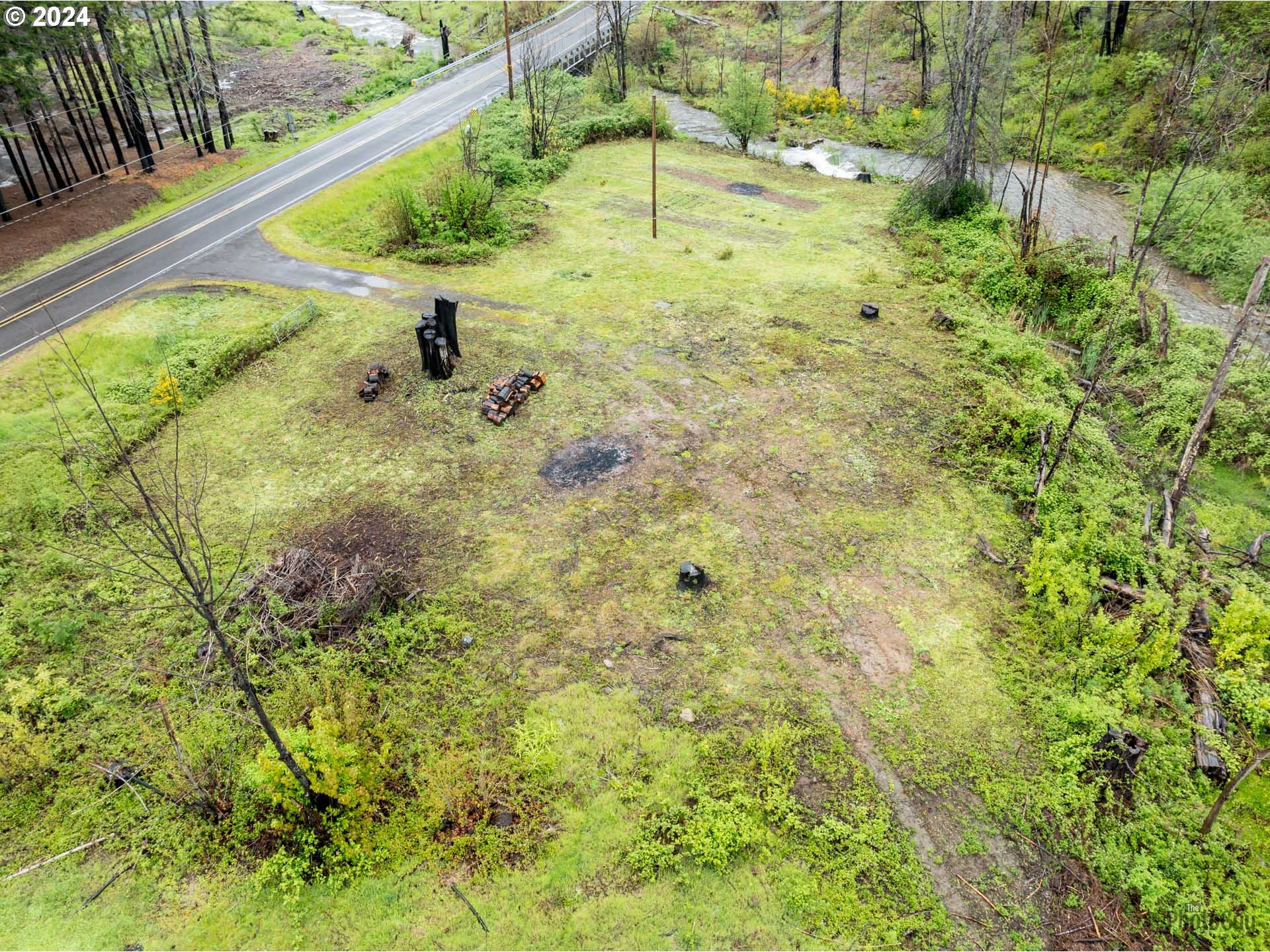 46734 Goodpasture Road Vida, OR 97488 - Photo 16 of 30 Gallery Image 16