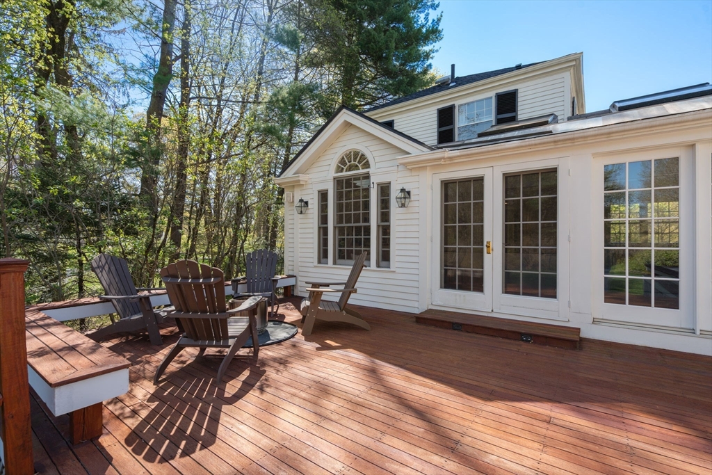 633 Boston Post Road Weston, MA 02493 - Photo 31 of 35