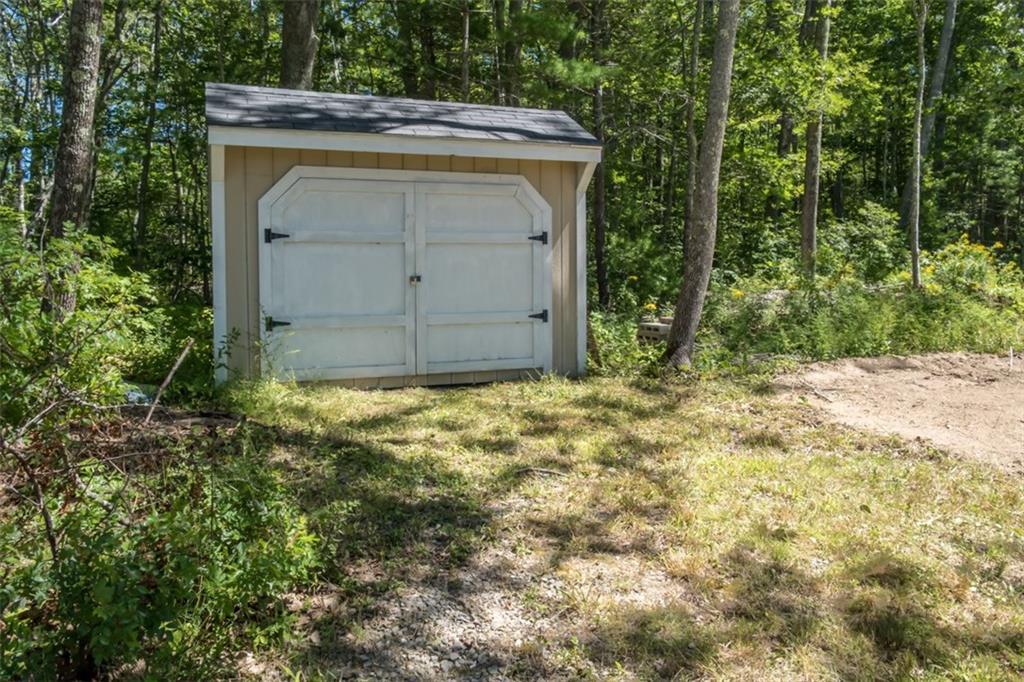 66 Pinecrest Road Harpswell, ME 04079 - Photo 31 of 35 There's also a shed on the property...