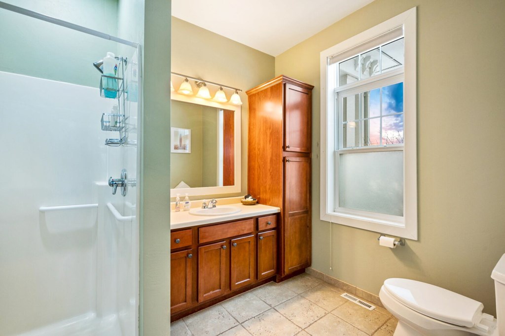5282 Horseshoe Bay Road, Unit 1 Egg Harbor, WI 54209 - Photo 7 of 10