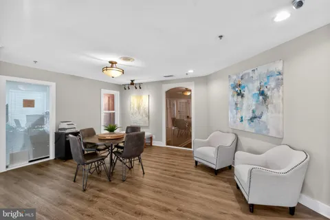 $440,000 | 5715 Chapman Mill Drive, Unit 350, Rockville, MD 20852