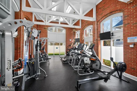 $440,000 | 5715 Chapman Mill Drive, Unit 350, Rockville, MD 20852