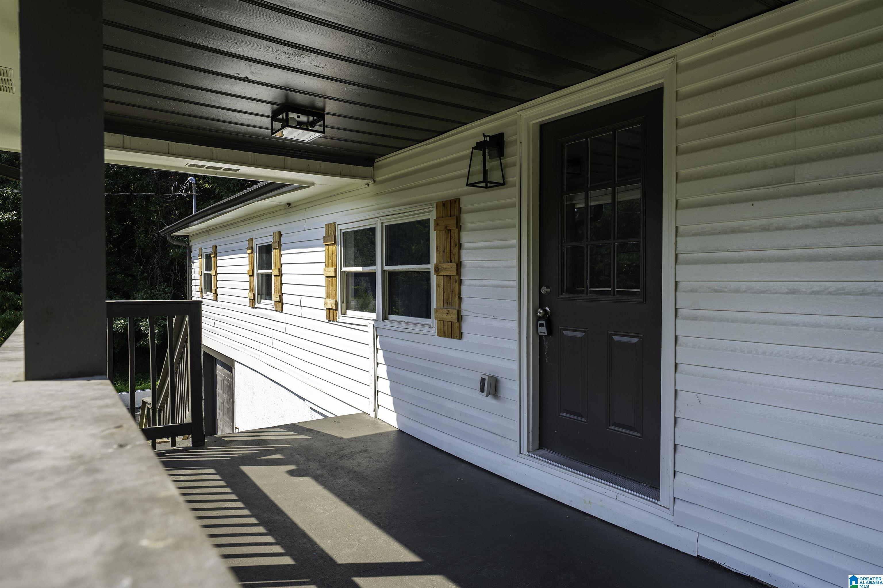 936 Pineview Road Birmingham, AL 35210 - Photo 4 of 24