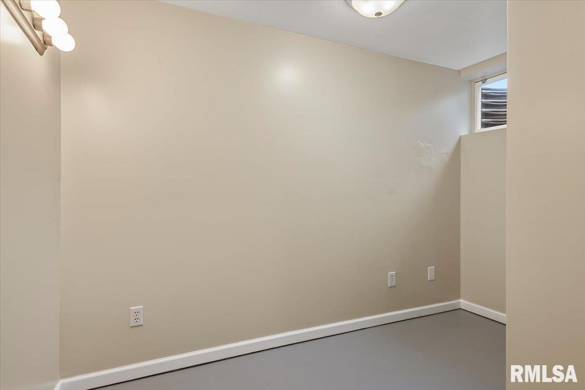 2806 Haggard Drive Springfield, IL 62711 - Photo 30 of 41 Gallery Image 30