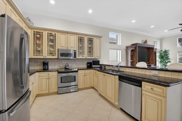 $799,000 | 6882 Venidita Beach Drive, Delray Beach, FL 33446