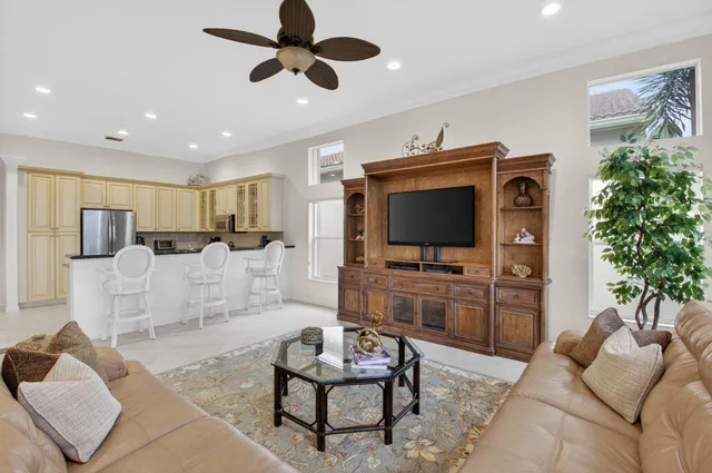 $799,000 | 6882 Venidita Beach Drive, Delray Beach, FL 33446