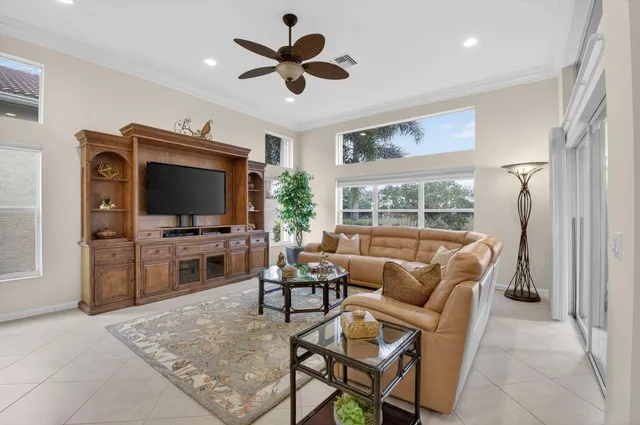 $799,000 | 6882 Venidita Beach Drive, Delray Beach, FL 33446