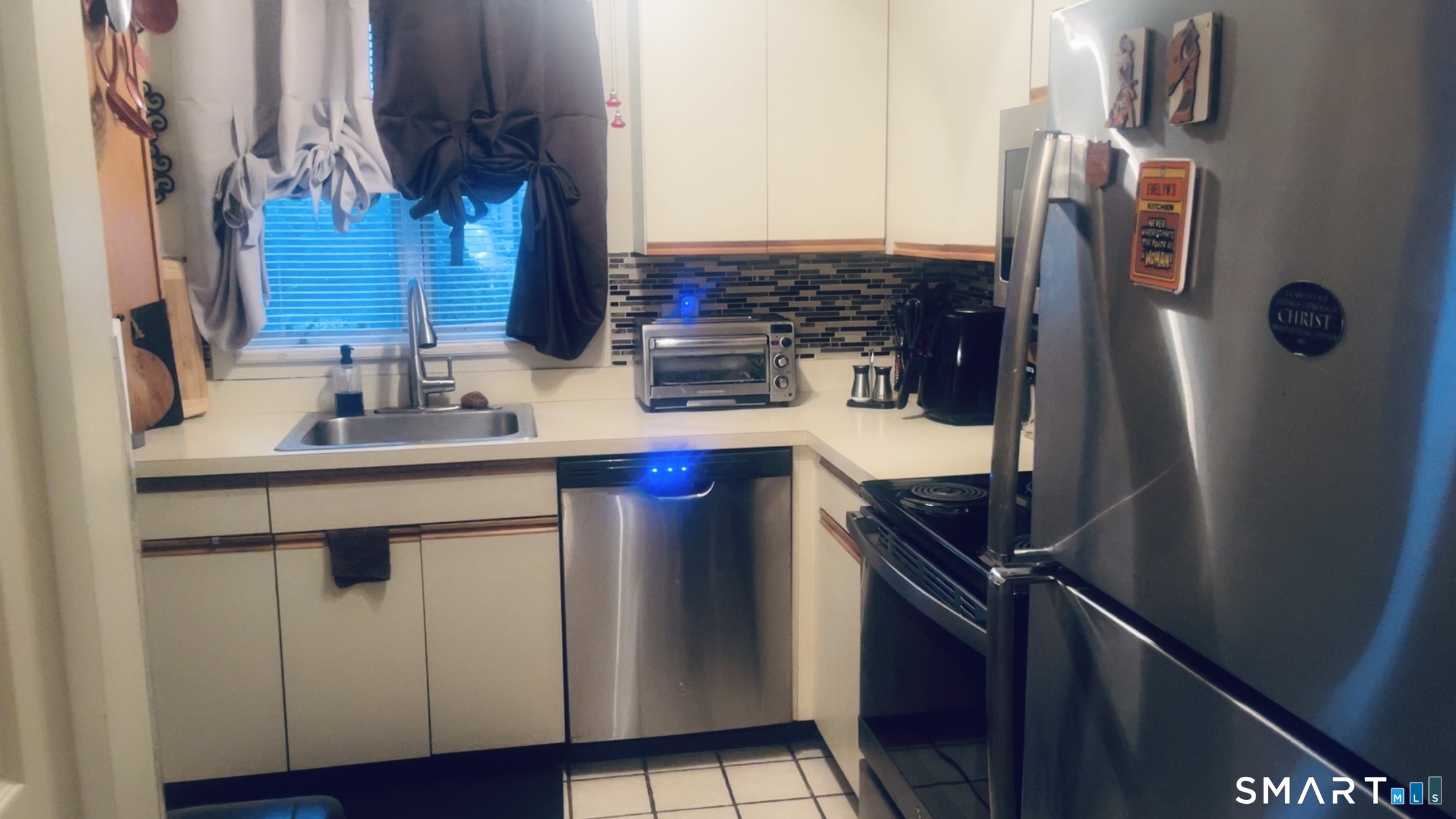 827 Oronoke Road, Unit 66 Waterbury, CT 06708 - Photo 4 of 16