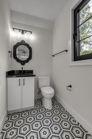 $2,700,000 | 1220 Shiloh Drive, Nashville, TN 37205