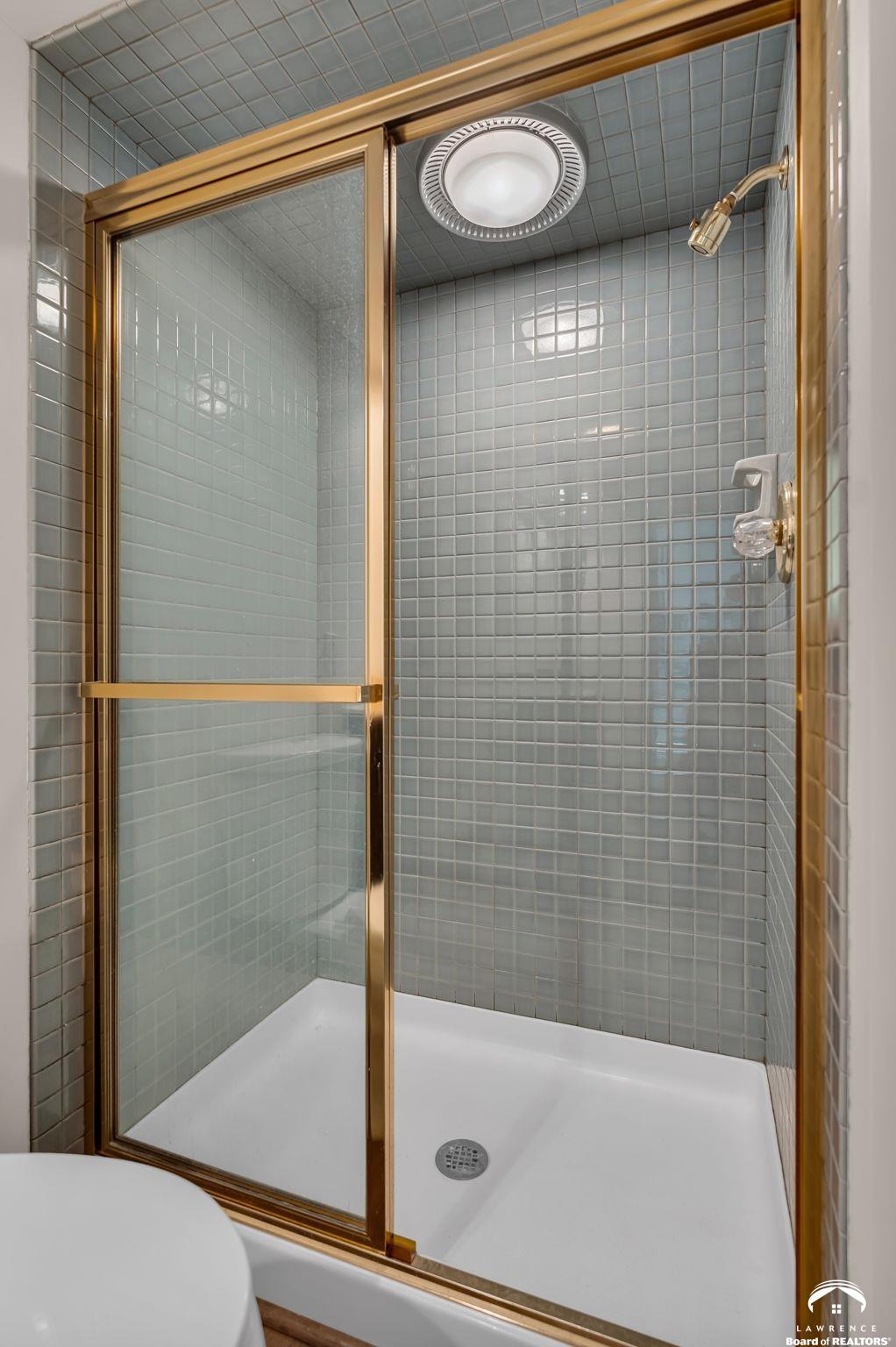 1908 Crossgate Drive Lawrence, KS 66047 - Photo 34 of 65