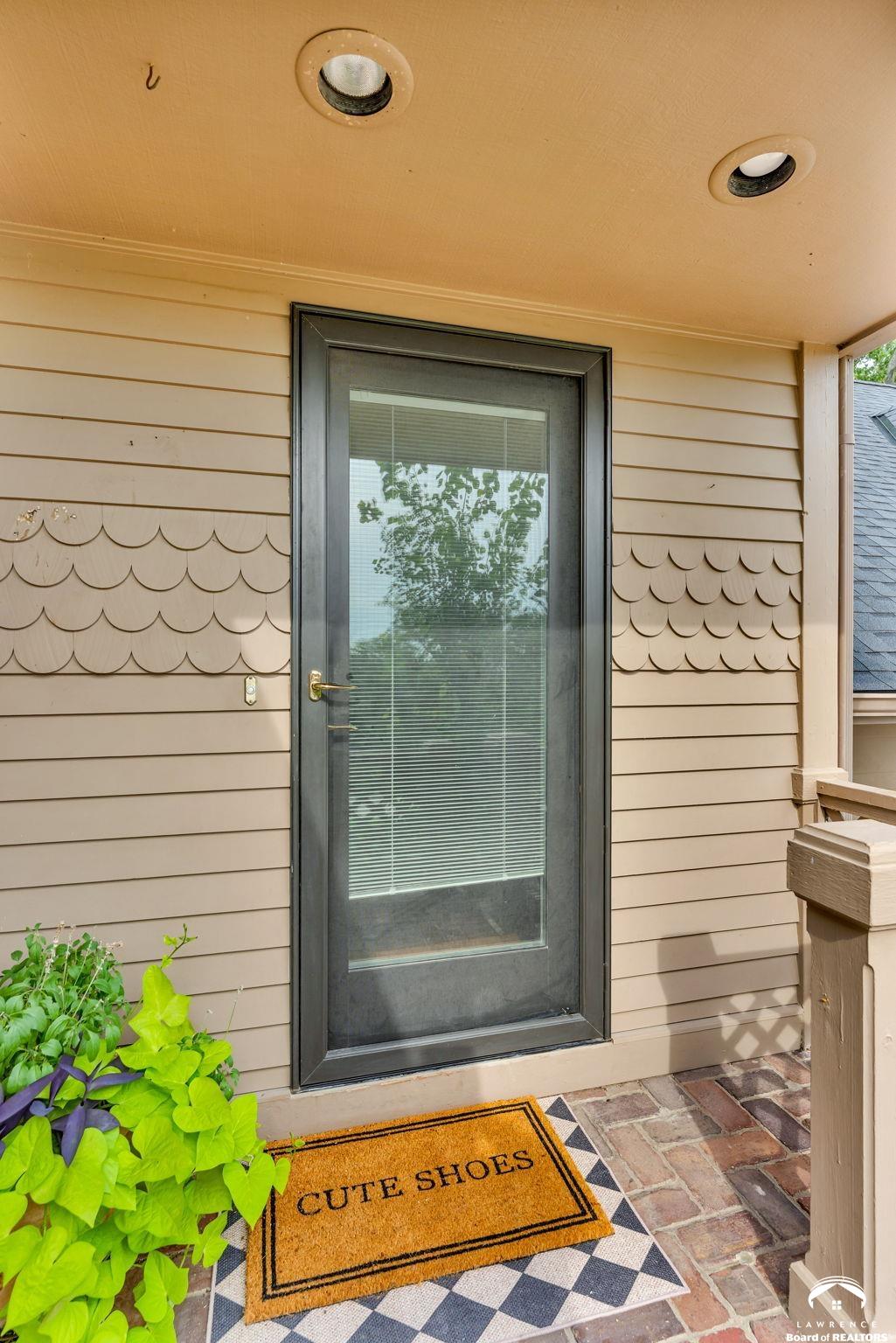 1908 Crossgate Drive Lawrence, KS 66047 - Photo 5 of 65