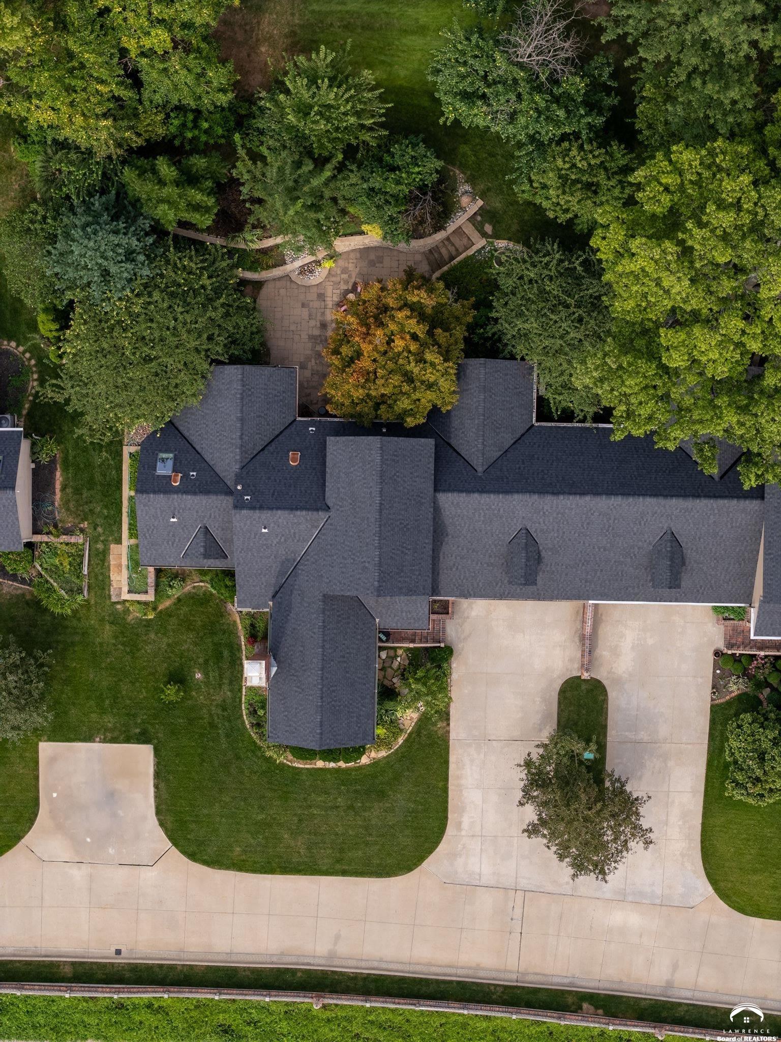 1908 Crossgate Drive Lawrence, KS 66047 - Photo 63 of 65