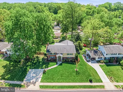 $1,085,000 | 8231 Mc Neil Street, Vienna, VA 22180