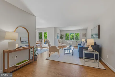 $1,085,000 | 8231 Mc Neil Street, Vienna, VA 22180
