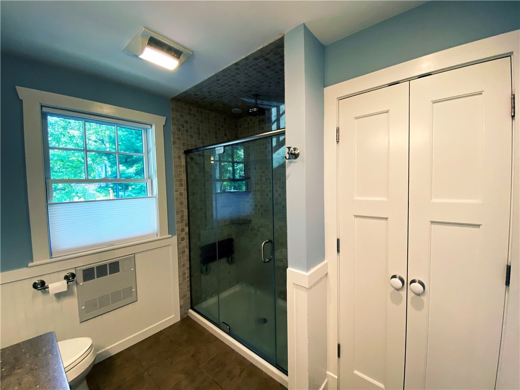 220 Old County Road Smithfield, RI 02917 - Photo 13 of 32 Master bathroom