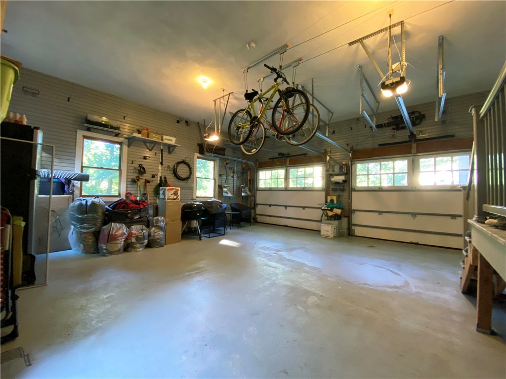 220 Old County Road Smithfield, RI 02917 - Photo 29 of 32 Garage