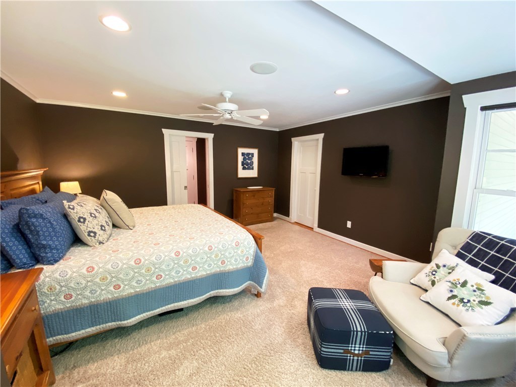 220 Old County Road Smithfield, RI 02917 - Photo 10 of 32 Master suite