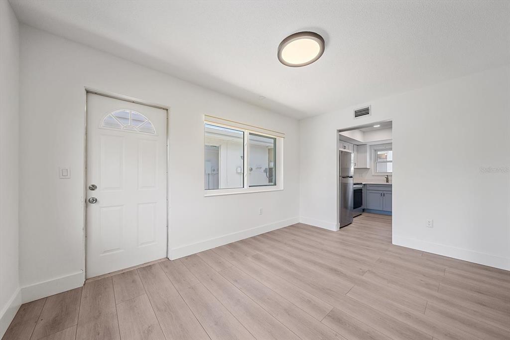 3818 Roxane Boulevard, Unit 157 Sarasota, FL 34235 - Photo 13 of 34