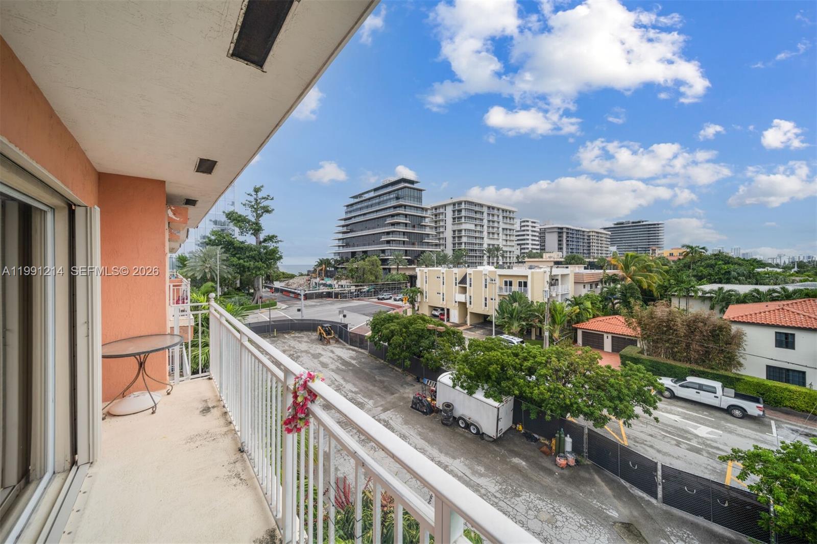 9008 Collins Avenue, Unit 402 Surfside, FL 33154 - Photo 15 of 62