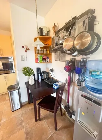 $999,500 | 9008 Collins Avenue, Unit 402, Surfside, FL 33154