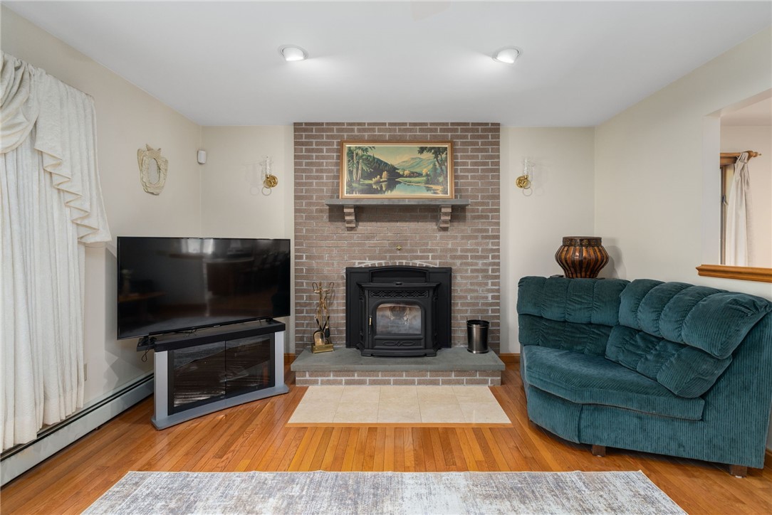 10 Oak Hill Road Scituate, RI 02831 - Photo 21 of 50