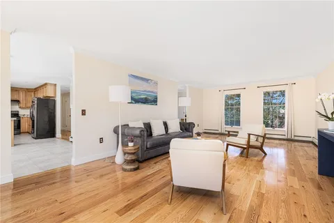 $1,125,000 | 18 J H Dwyer Drive, Middletown, RI 02842