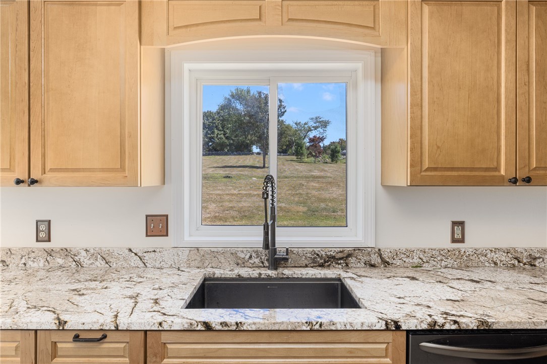 18 J H Dwyer Drive Middletown, RI 02842 - Photo 18 of 42