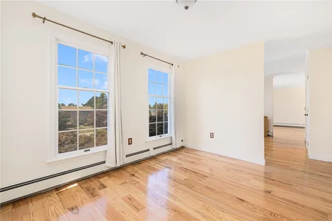 $1,125,000 | 18 J H Dwyer Drive, Middletown, RI 02842