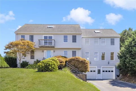 $1,125,000 | 18 J H Dwyer Drive, Middletown, RI 02842