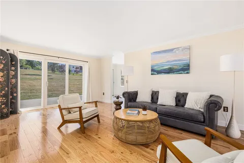 $1,125,000 | 18 J H Dwyer Drive, Middletown, RI 02842