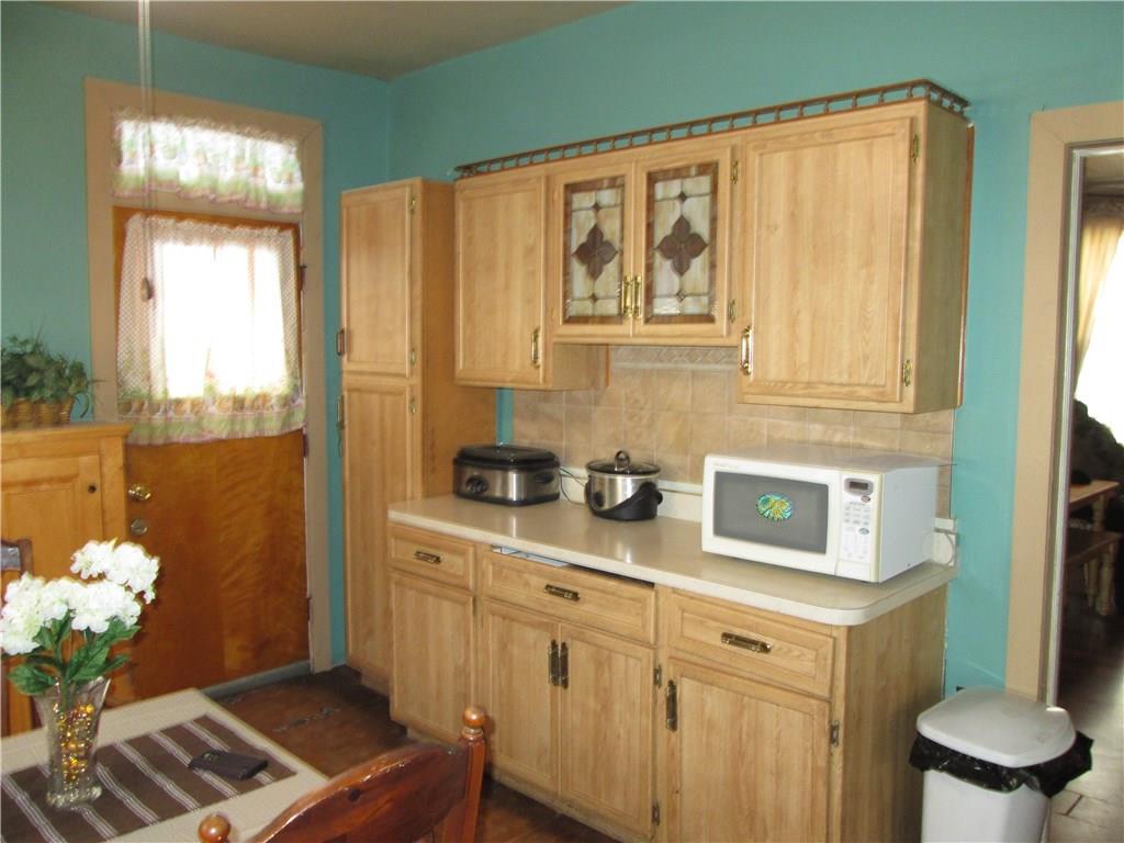 329 New York Avenue Rochester, PA 15074 - Photo 21 of 24 Gallery Image 21