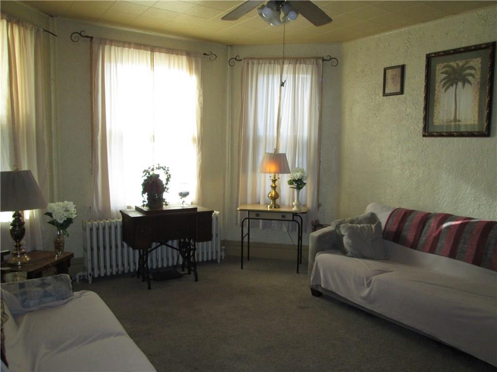 329 New York Avenue Rochester, PA 15074 - Photo 4 of 24 Gallery Image 4