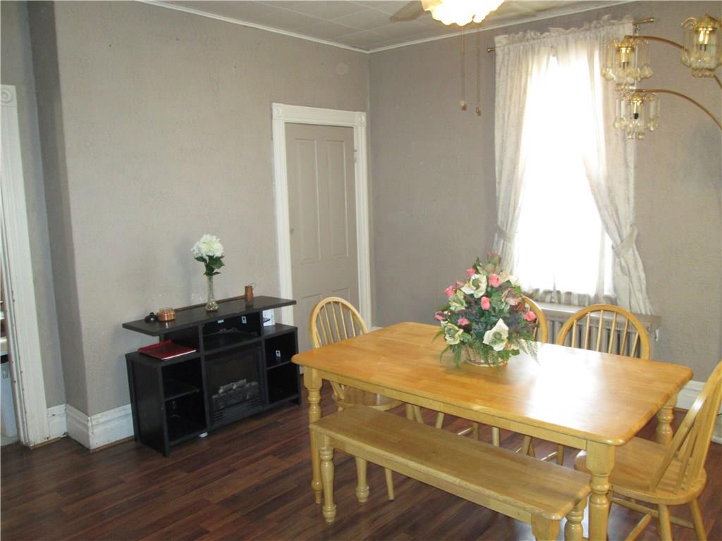 329 New York Avenue Rochester, PA 15074 - Photo 6 of 24 Gallery Image 6