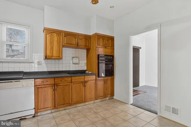 $425,000 | 8345 Verona Drive, Hyattsville, MD 20784