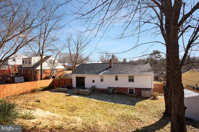 $425,000 | 8345 Verona Drive, Hyattsville, MD 20784