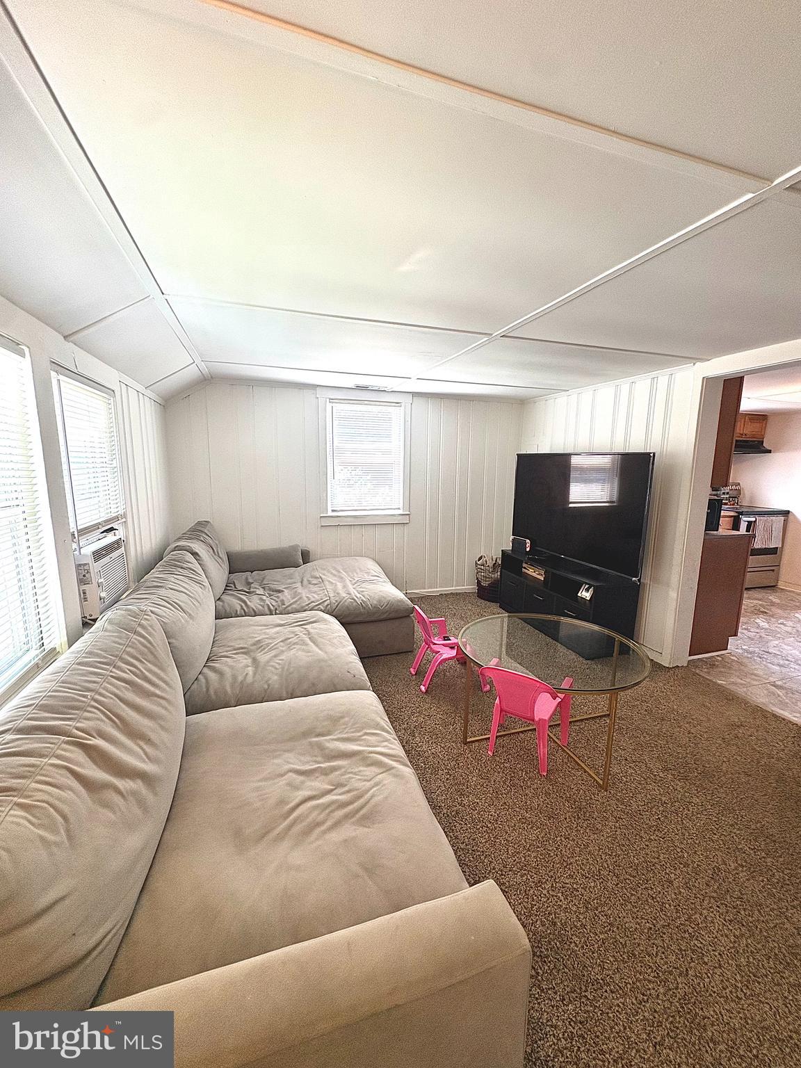 167 Blackwood Road, Unit B Lindenwold, NJ 08021 - Photo 2 of 12