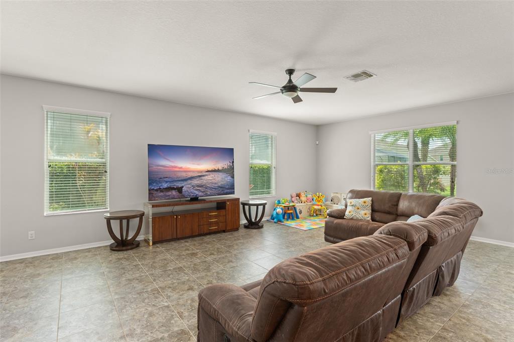 10720 Breaking Rocks Drive Tampa, FL 33647 - Photo 17 of 79