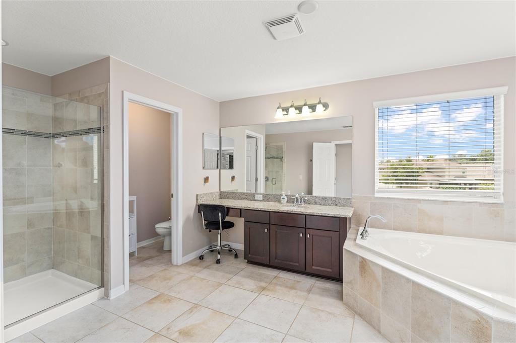 10720 Breaking Rocks Drive Tampa, FL 33647 - Photo 39 of 79