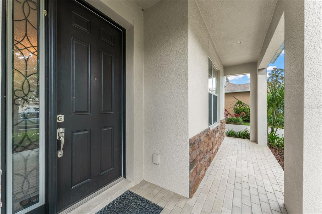 10720 Breaking Rocks Drive Tampa, FL 33647 - Photo 4 of 79